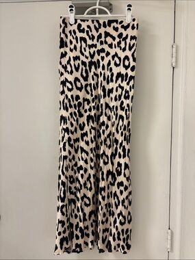 (3/$30) H&M Maxi Animal Print Skirt